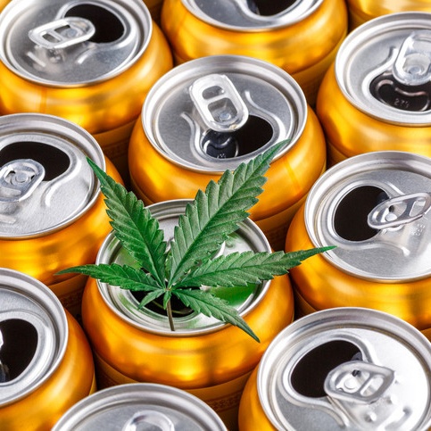 Pukulan utama kepada industri $ 28 bilion: Kerajaan Persekutuan A.S. melaksanakan larangan hampir total terhadap produk THC yang diperolehi Hemp